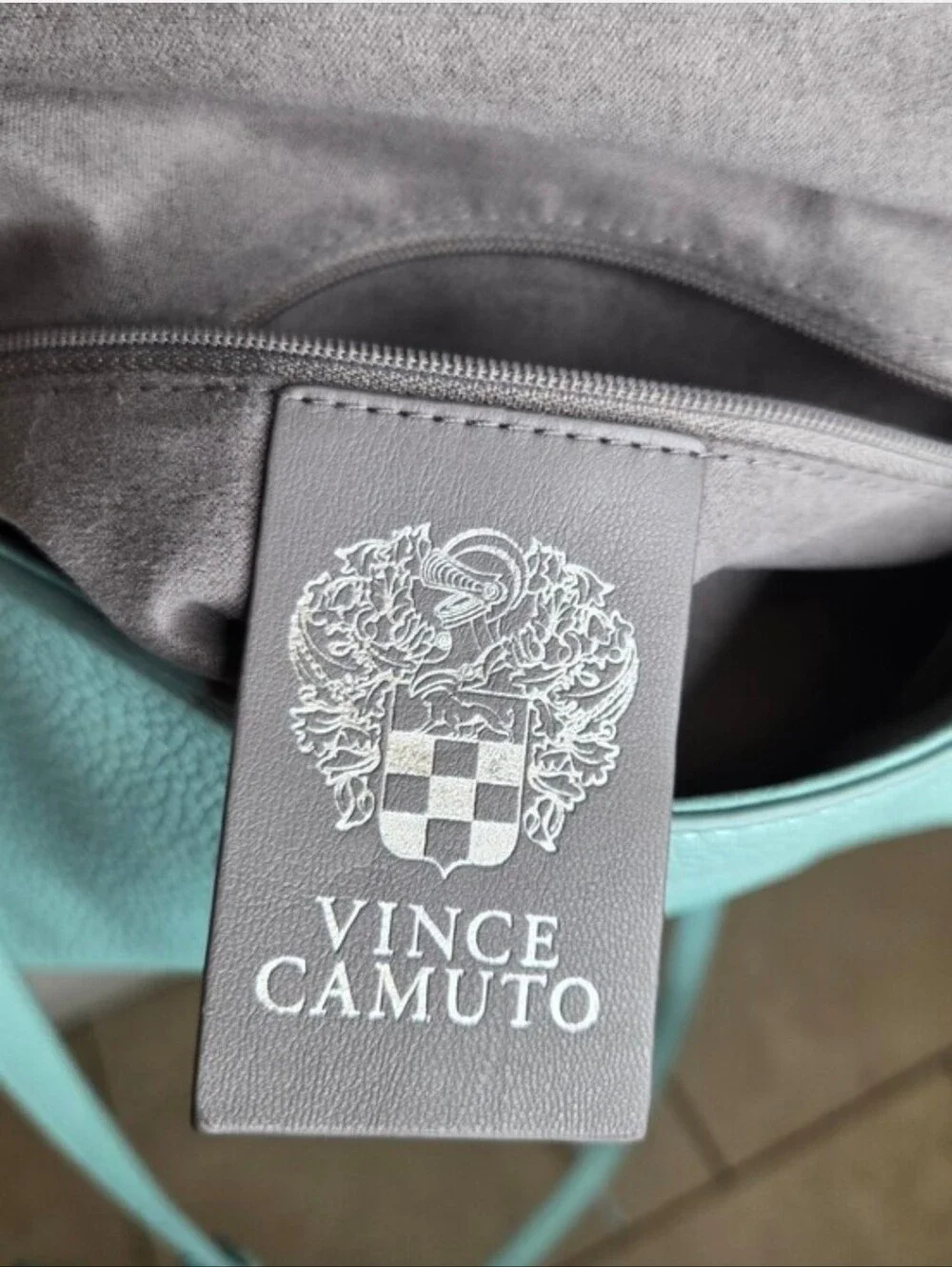 Vince Camuto 100% Leather Rhenn Crossbody In Pale Turquiose